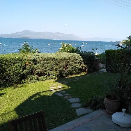 Mare E Monti1 Apartment Kamena Vourla Exterior photo