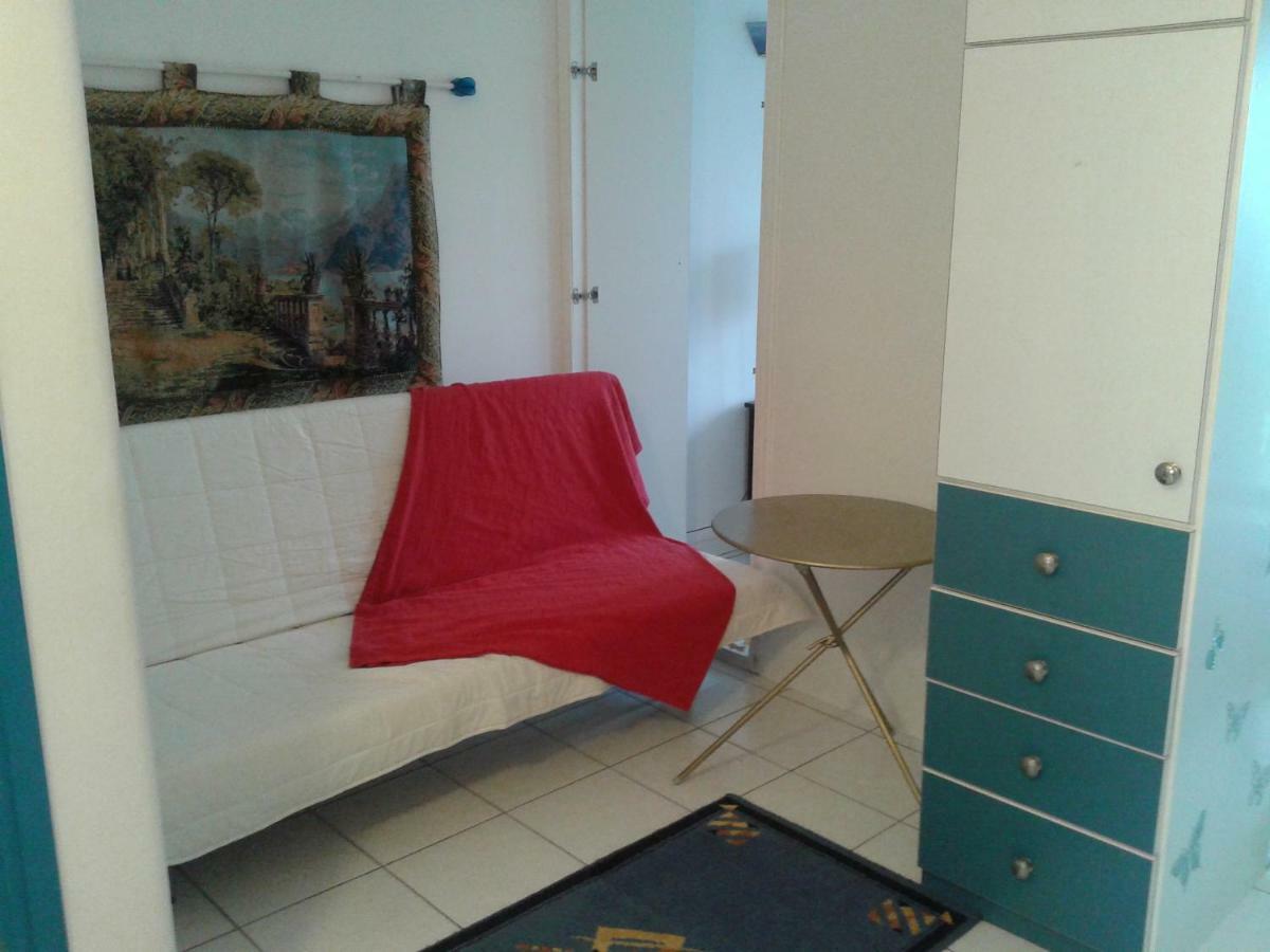 Mare E Monti1 * Kamena Vourla
